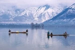 Dal Lake with shikaras and houseboats
