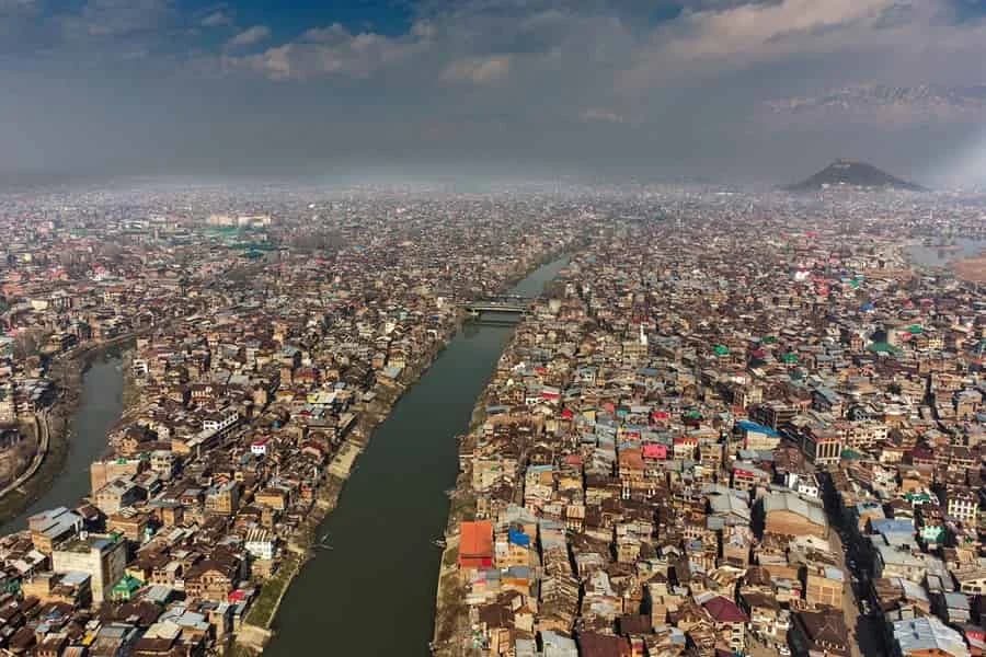 Kashmir and Ladakh grand tour across valleys and passes