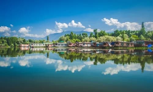 Leh Ladakh explorer tour with Pangong Lake